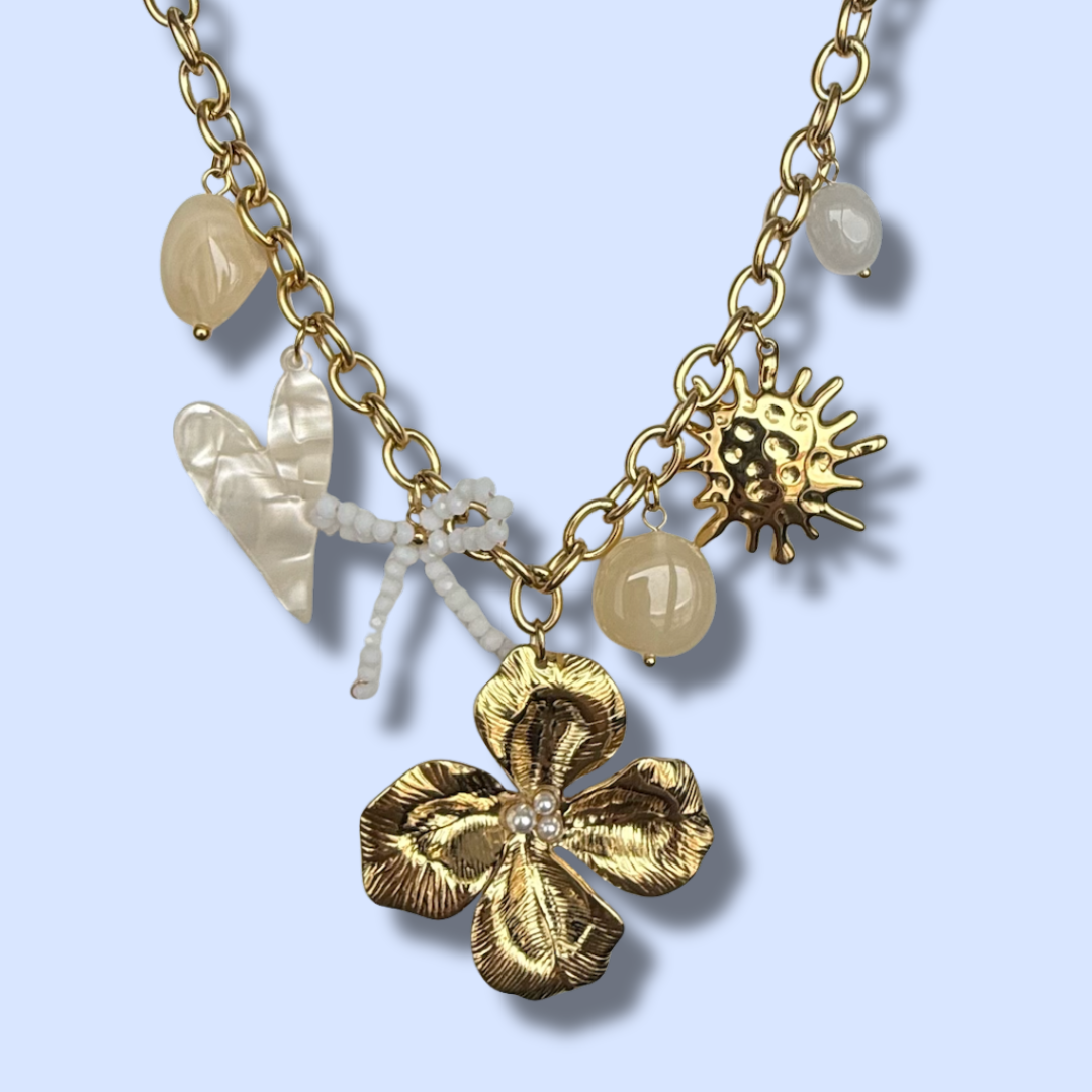 Collier Calvi