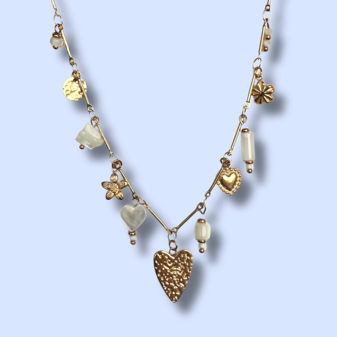 Collier Holly