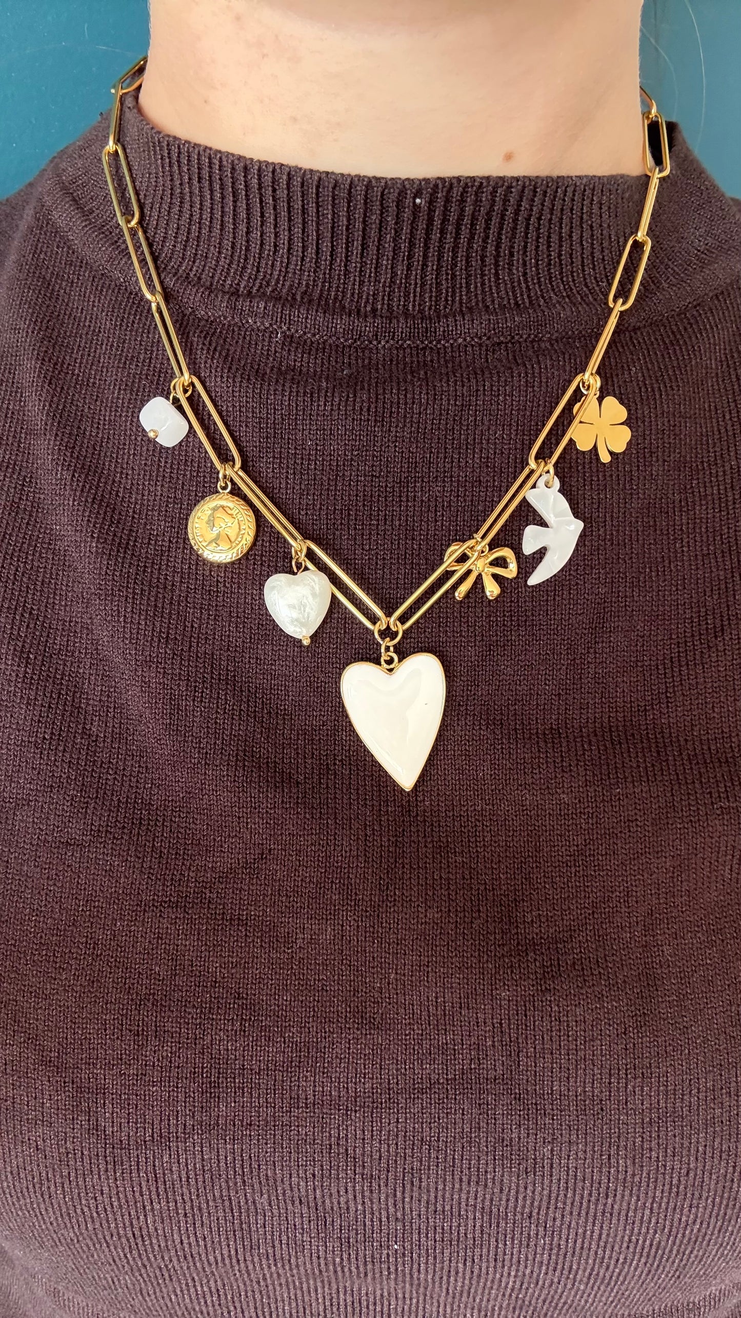 Collier Plume